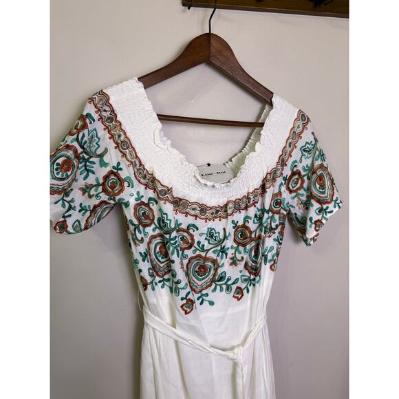 Line & Dot Rina Embroidered Boho Peasant Midi Dress White Multicolor L NWT - Picture 3 of 5